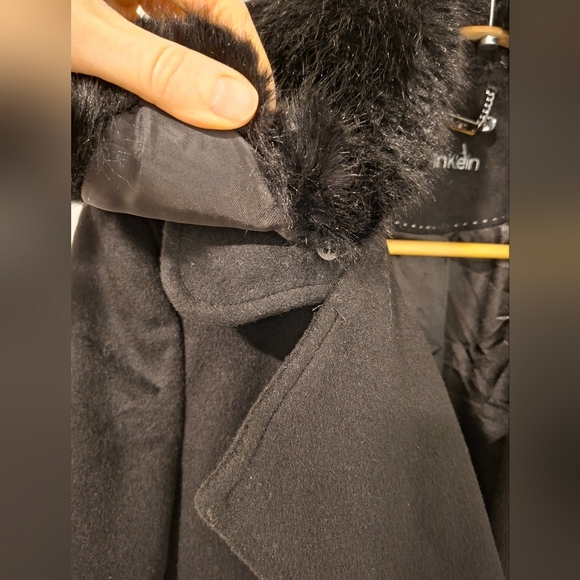 NWOT Calvin Klein Women's Black Wool Maxi Coat with Faux Fur Collar (Size XS) - Picture 4 of 12